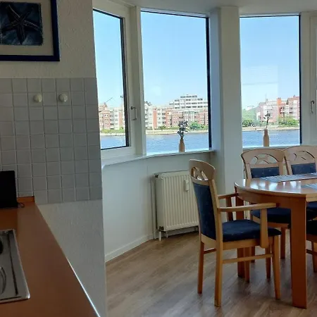 Exklusive Am Suedstrand Mit Wintergarten & Hafenblick 113 *